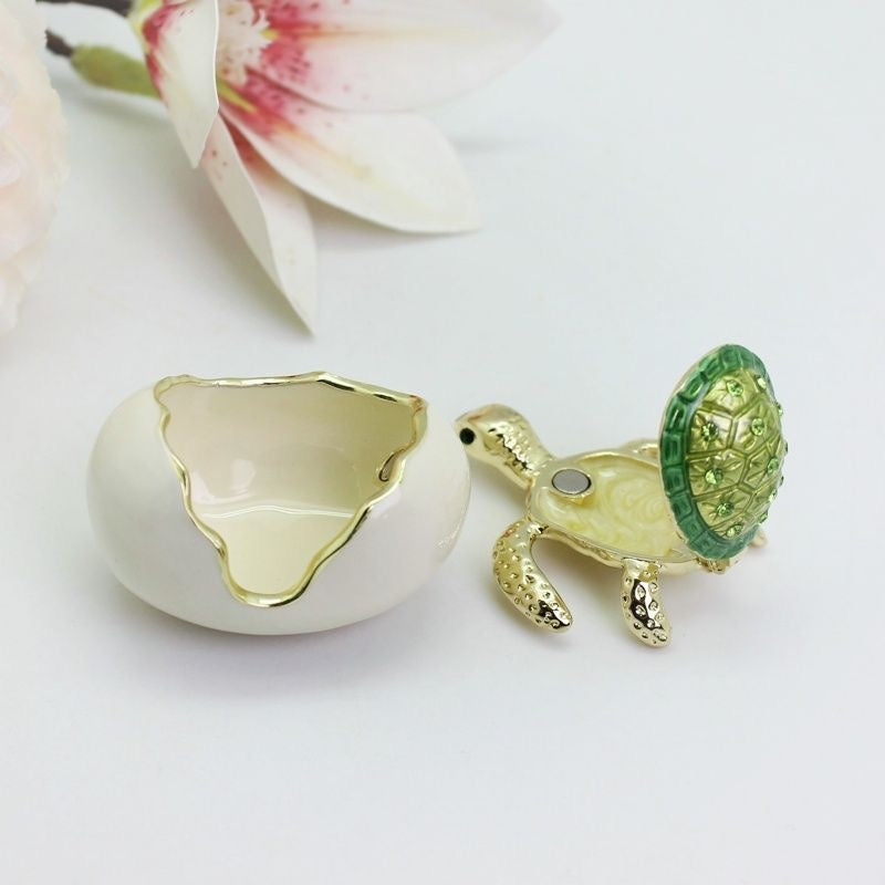 Creative metal craft newborn turtle figurine, turtle jewelry box, turtle refrigerator magnet, eggshell turtle enamel ornament