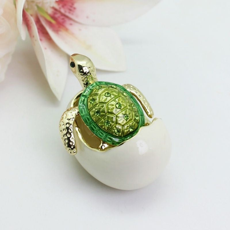 Creative metal craft newborn turtle figurine, turtle jewelry box, turtle refrigerator magnet, eggshell turtle enamel ornament